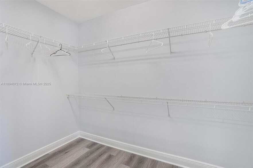 Building Photo - 11750 Bayfield Dr