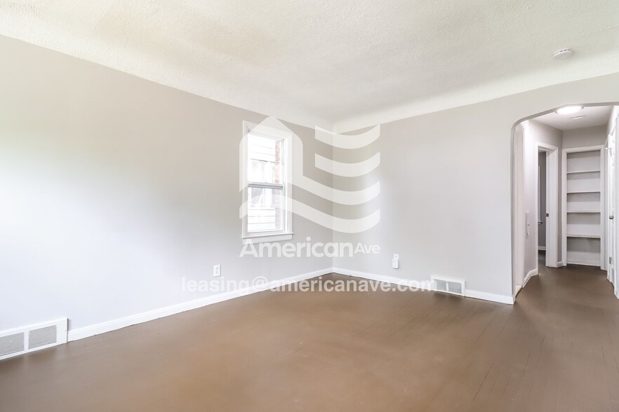 Building Photo - 17878 Runyon St