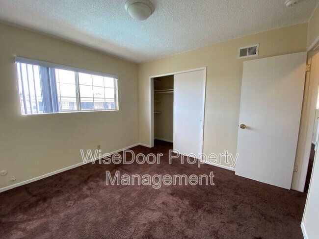 Building Photo - 1101 Beach St