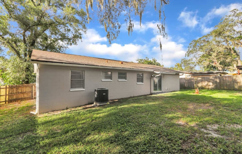 Building Photo - 2009 E Humphrey St