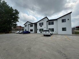 Building Photo - Washington Flats