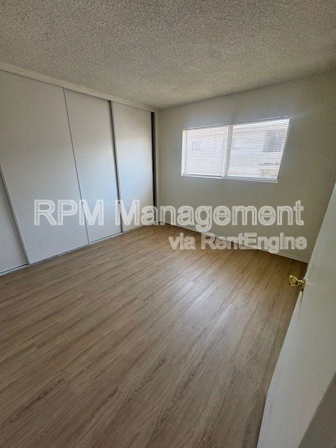 Building Photo - 6833 Sepulveda Blvd