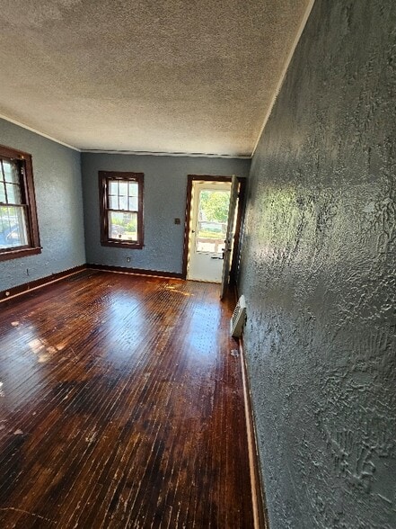 Building Photo - 2905 West Krause Avenue