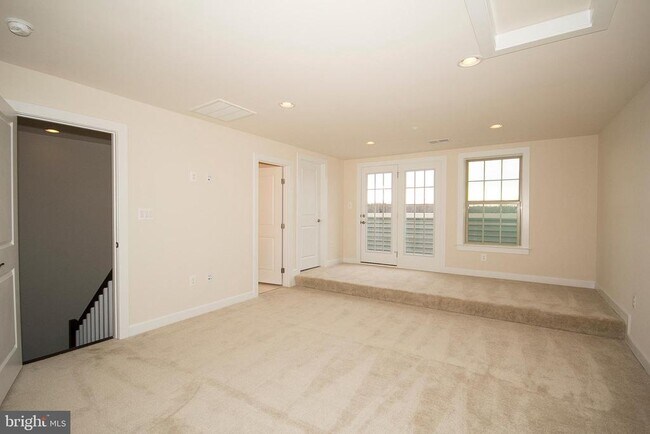 Building Photo - 2912 Middleham Ct
