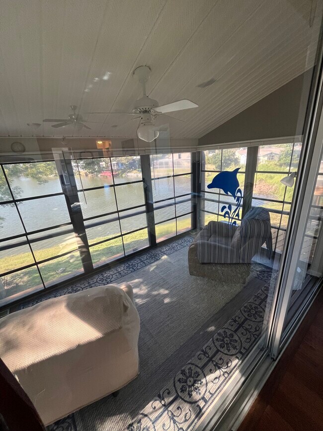 Building Photo - 4022 Davit Dr