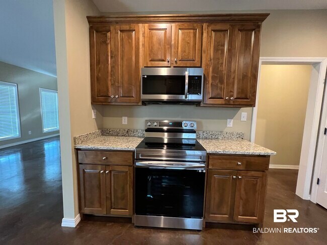 Building Photo - 12862 Churchill Dr