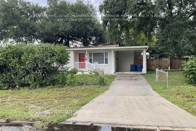 Building Photo - 7123 Hielo Dr