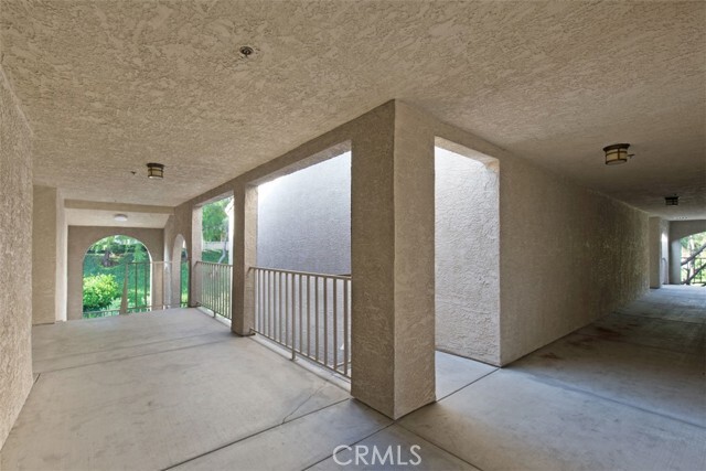 Building Photo - 1980 Las Colinas Cir
