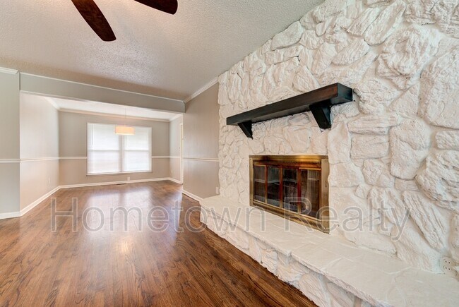 Building Photo - 2622 NW 42nd St