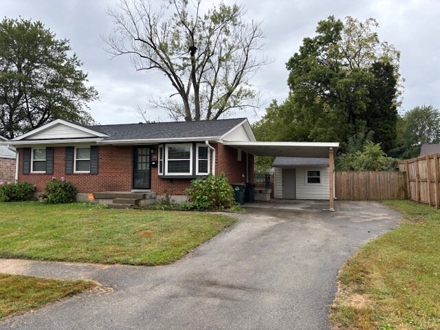 front view - 9800 Chambers Ct