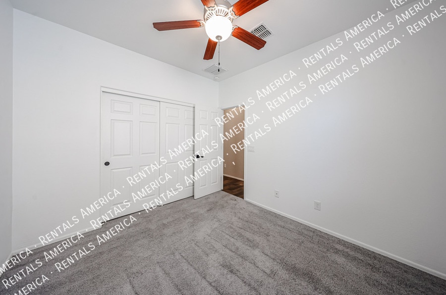 Building Photo - 5211 W Leodra Ln