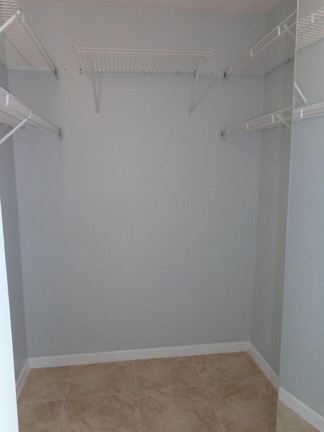 Building Photo - 5860 Whispering Pine Way