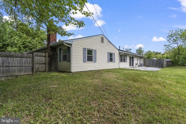 Building Photo - 13501 Ivy Way