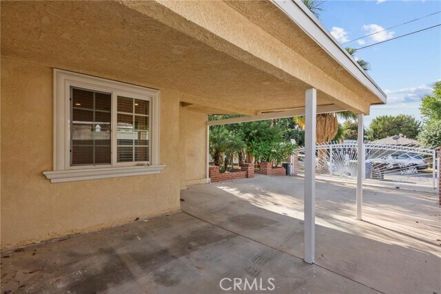 Building Photo - 18621 Bryant St