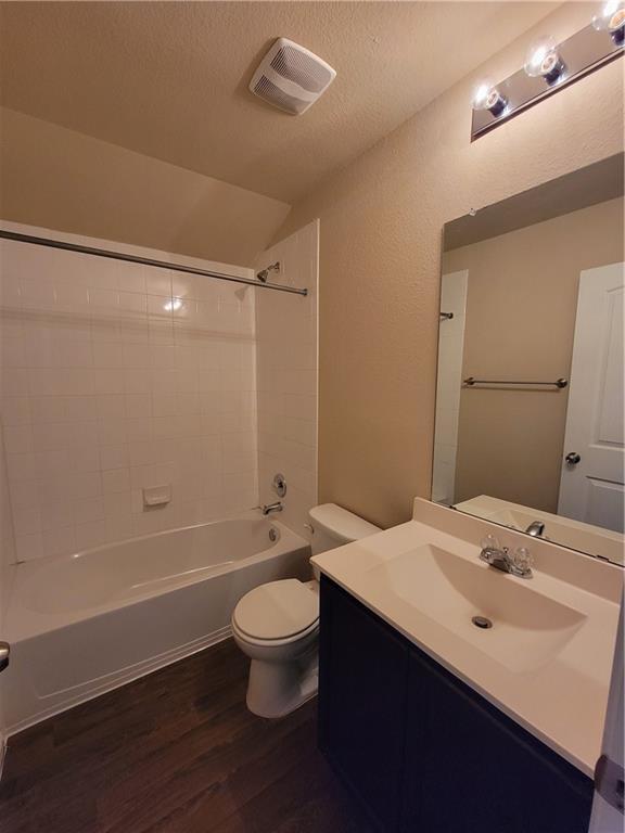 Building Photo - 408 Luna Vista Dr