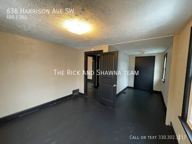 Building Photo - Four bedroom two full bathroom home for rent