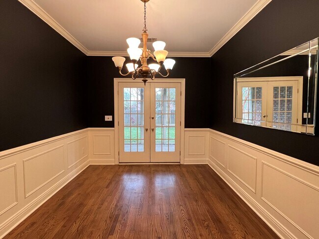 Building Photo - Home for Rent in Deer Creek!