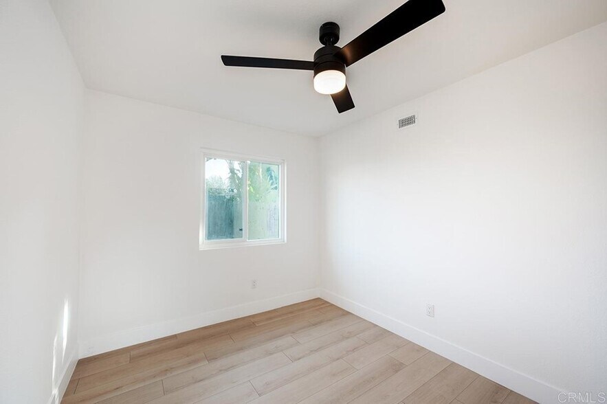 Building Photo - 8715 Potrero St