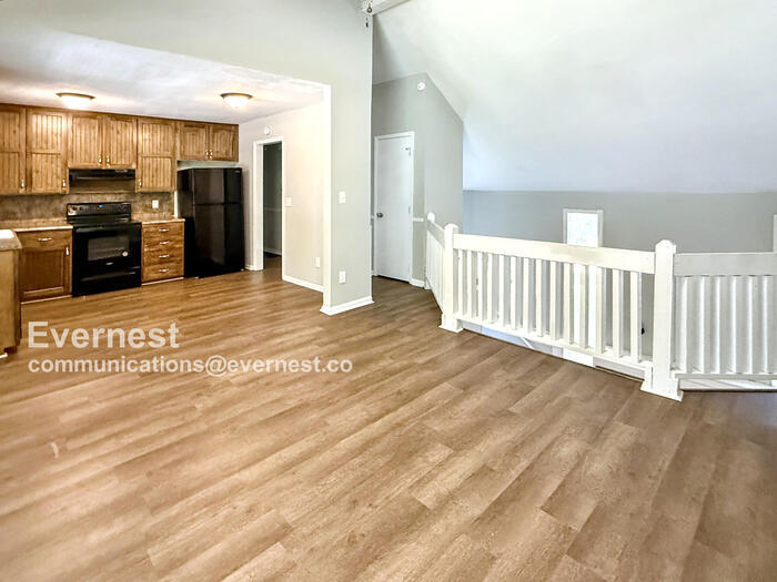 Building Photo - 5970 Dewey Heights Rd