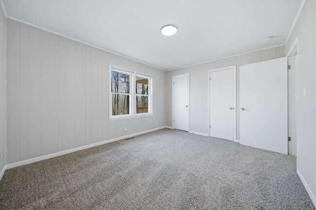 Building Photo - WOW! Space and Value — Morganton Rental with Big Basement