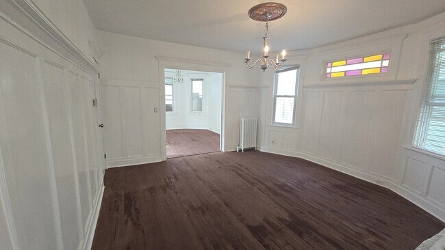 Building Photo - 58 Phoenix Ave