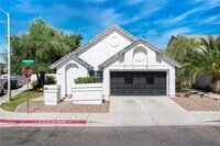 Building Photo - 2513 Aberdeen Ln