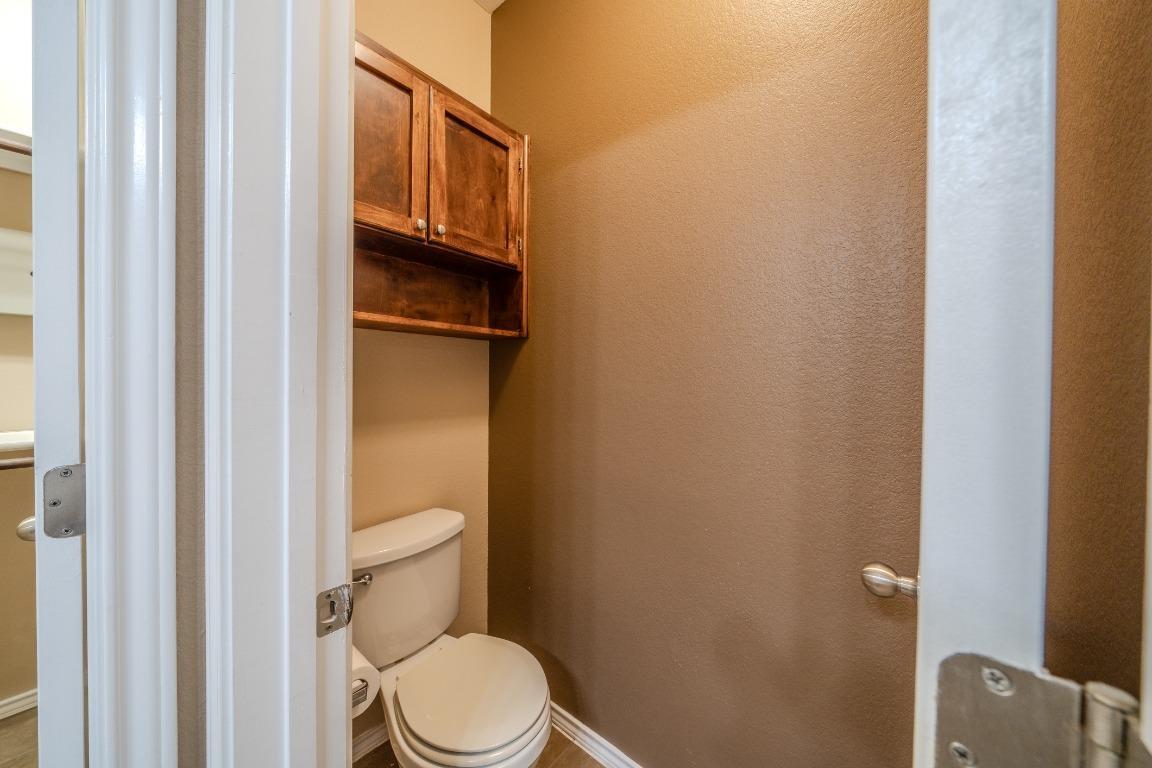 Building Photo - 304 Jack Ryan Ln