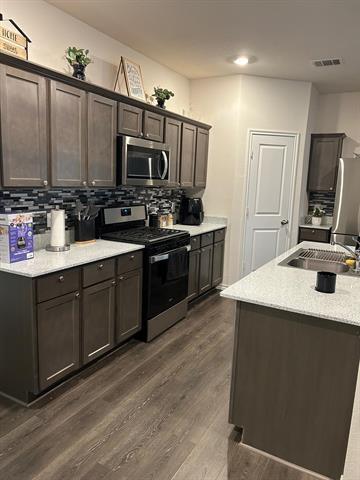 Building Photo - 1115 Quaint Meadow Dr