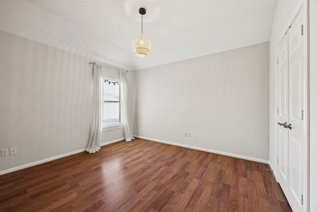Building Photo - 6615 Redberry Glen Ln