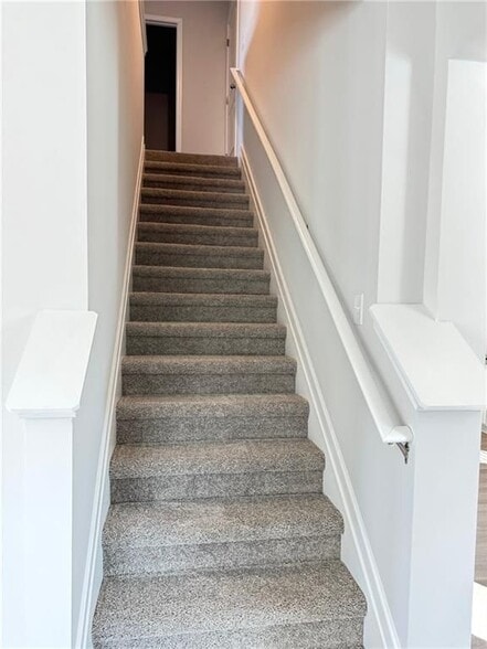 Building Photo - 11075 Suria Dr