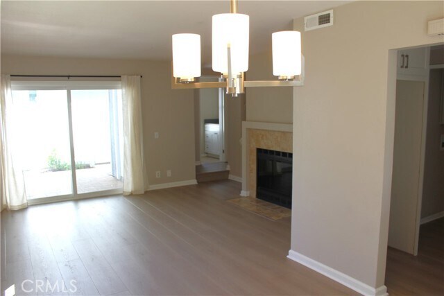 Building Photo - 45 Briarwood
