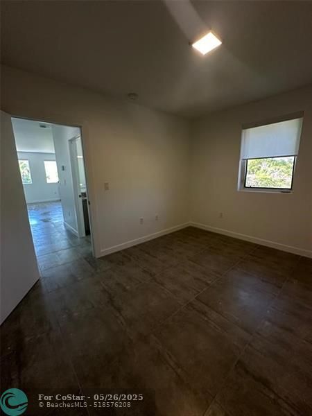 Building Photo - 165 NW 39th St