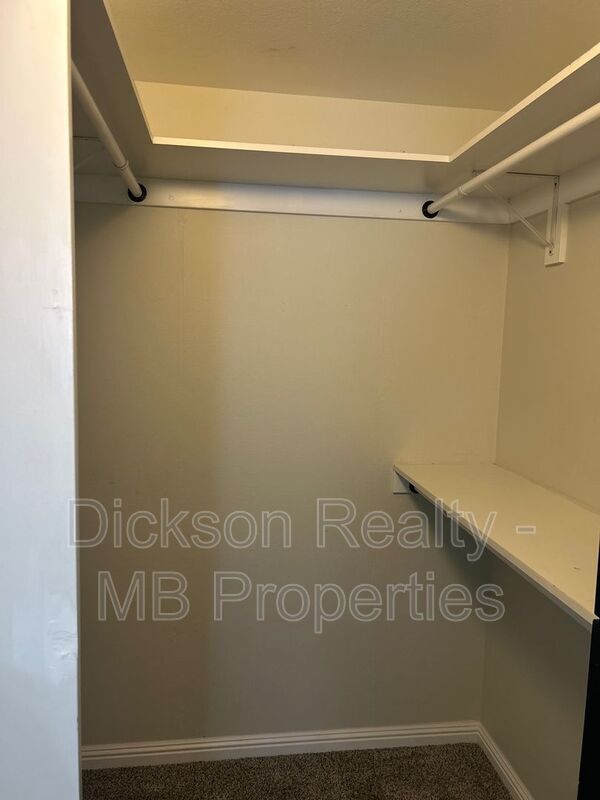 Building Photo - 7760 Key Largo Dr