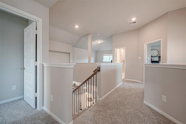 Building Photo - 1207 Dry Cork Cir