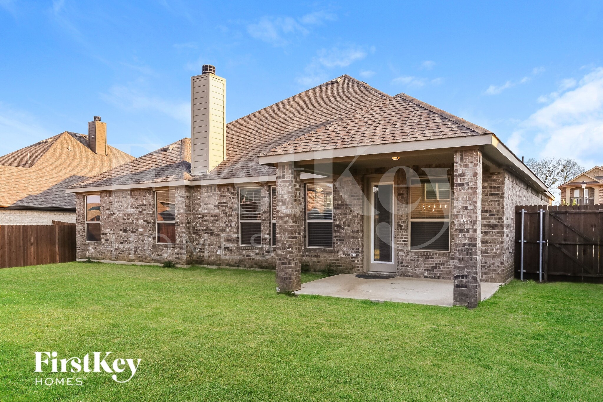 Building Photo - 541 Hay Meadow Dr