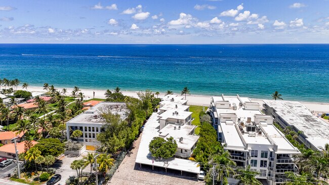 Primary Photo - 1203 Hillsboro Mile