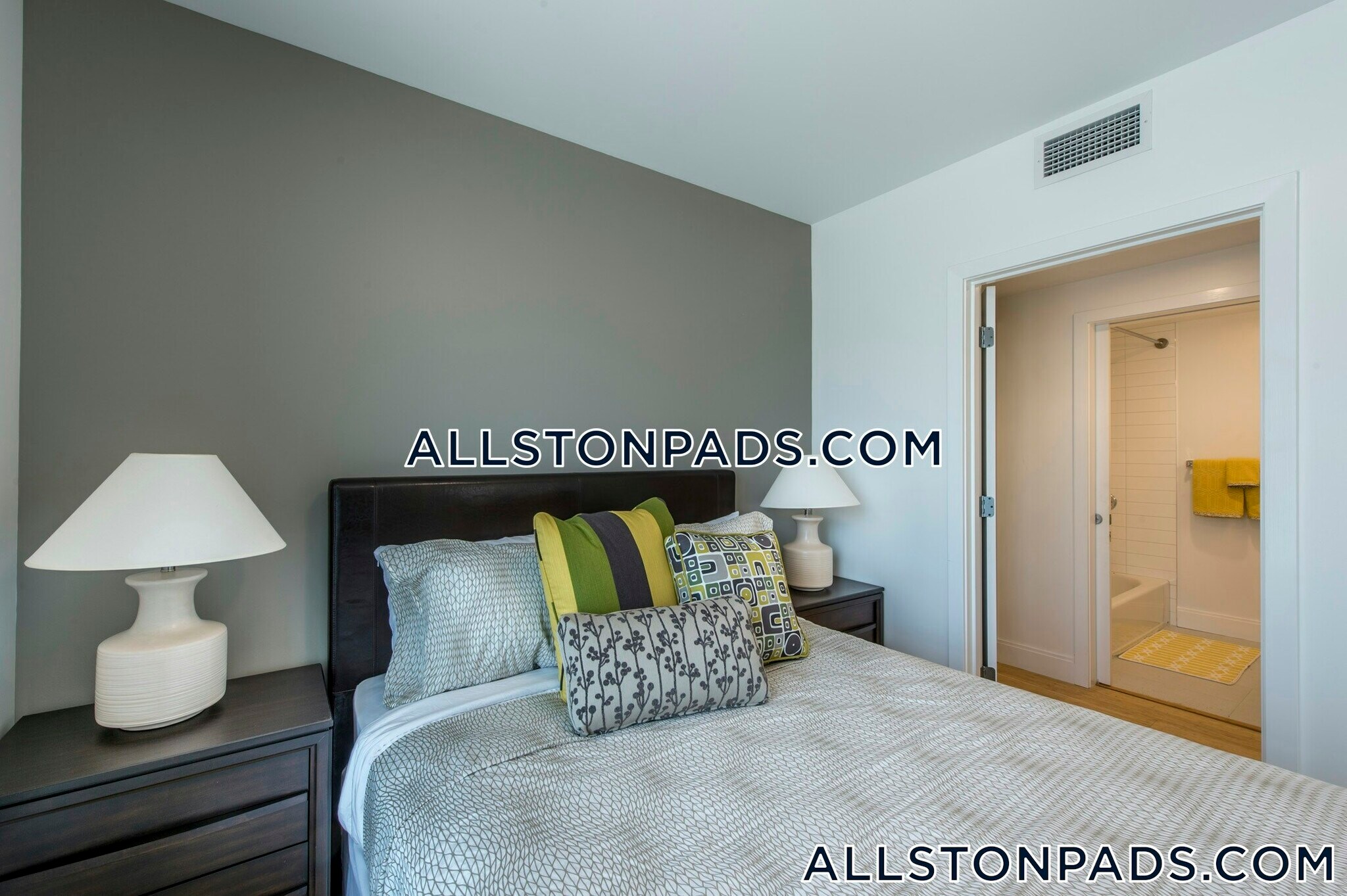 Building Photo - 40 Malvern St