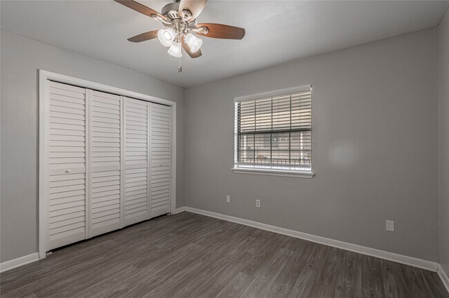 Building Photo - 600 Palm St