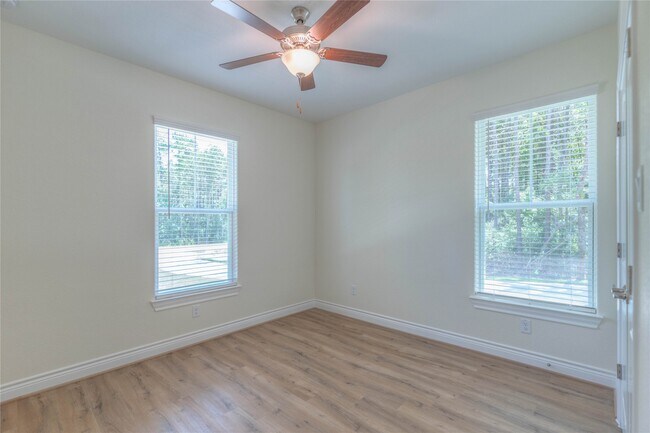 Building Photo - 12871 Oak Barrel Rd