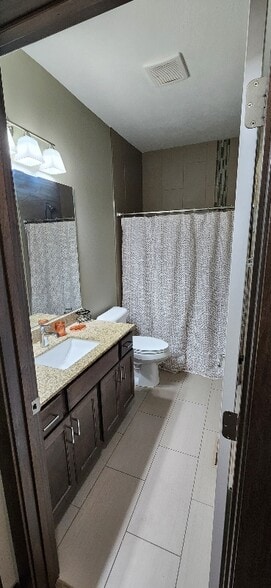 Building Photo - 234 E Residence Pl