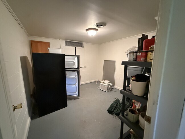Building Photo - 1059 Wolf Trap Rd