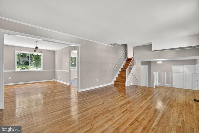 Building Photo - 7720 Loudon Dr