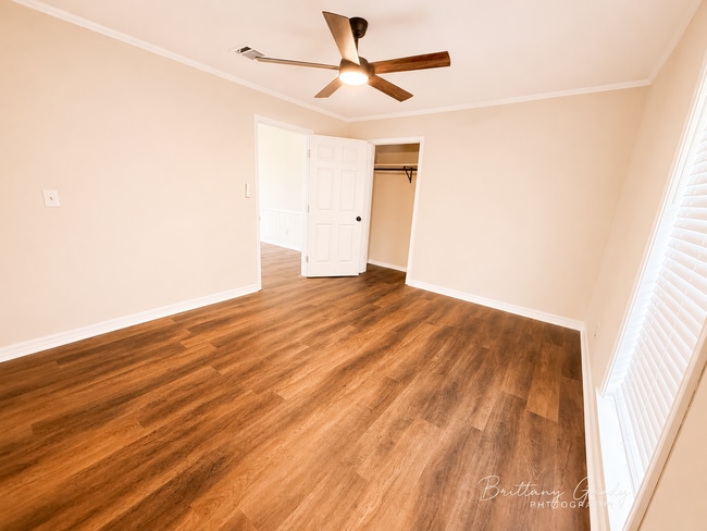Building Photo - Rental Property on Frierson