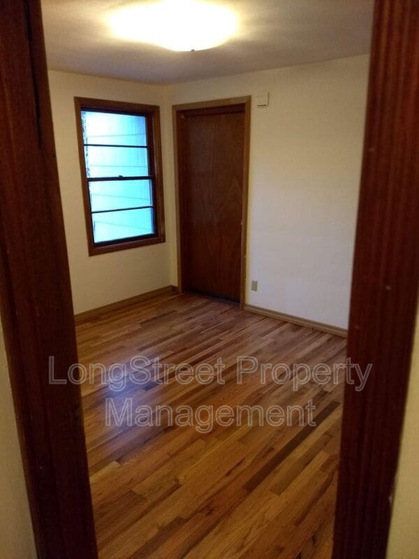 Building Photo - 905 NW 33rd St