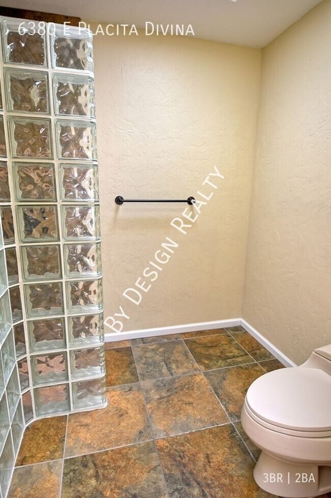 Building Photo - Las Ventanas 3 Bed 2 Bath - Close to Golf,...