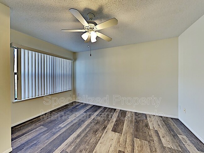 Building Photo - 3235 Vishaal Dr