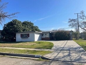 Building Photo - 9629 Tudor Ave