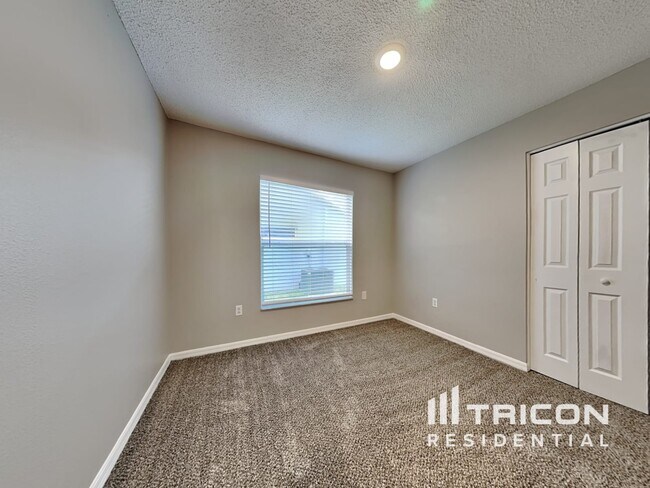 Building Photo - 12906 Brant Tree Dr