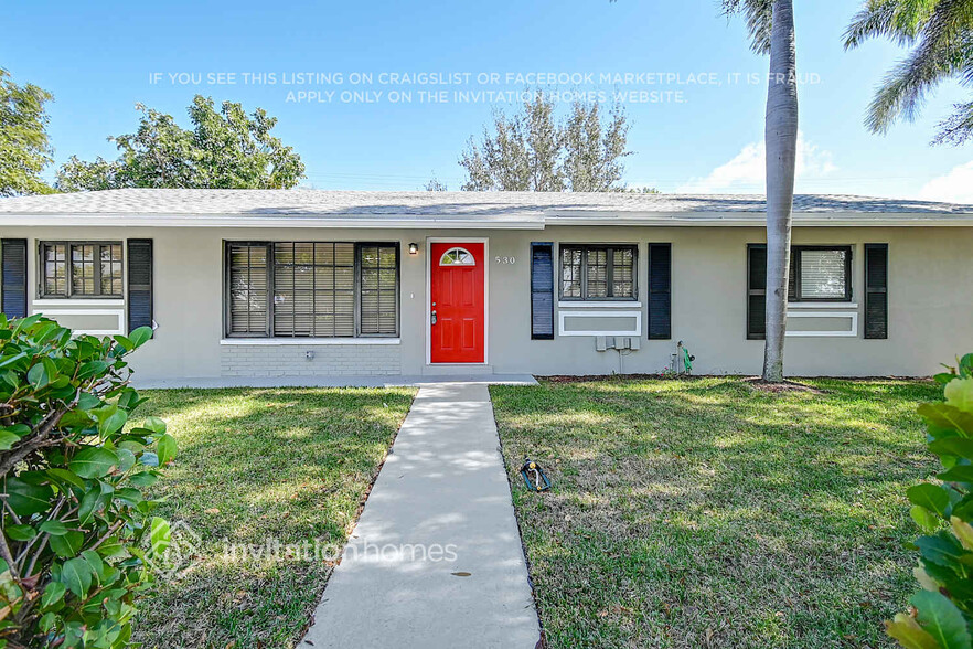 Building Photo - 530 S 13th Pl