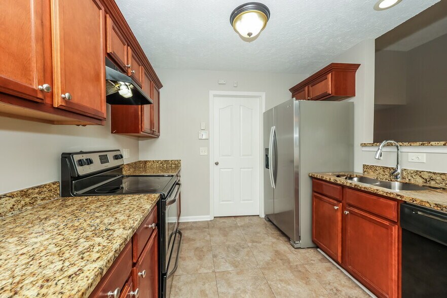 Building Photo - 1001 Tammy Sue Ln